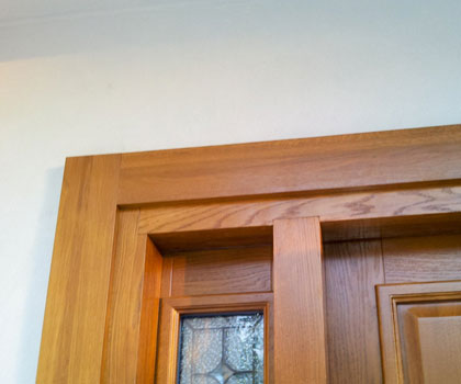 Фрагмент входной деревянной двери Кейсария